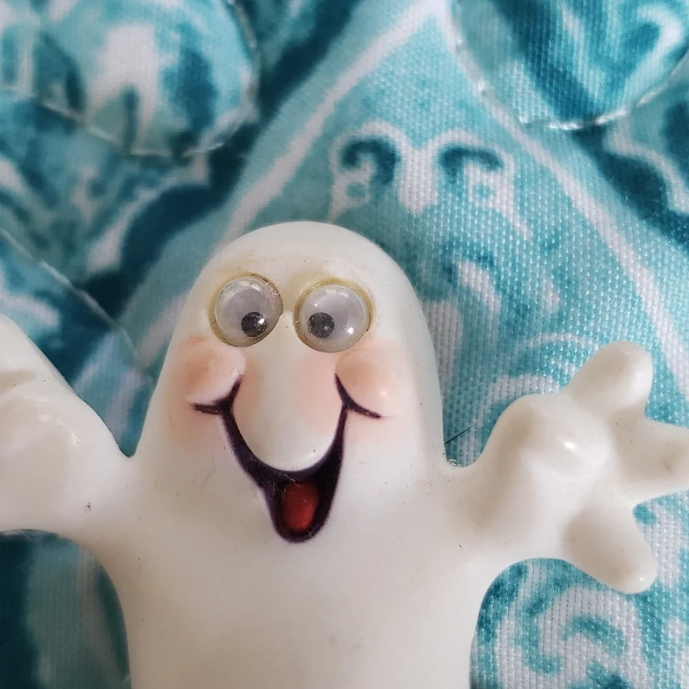 Vintage Hallmark Ghost Brooch 1987